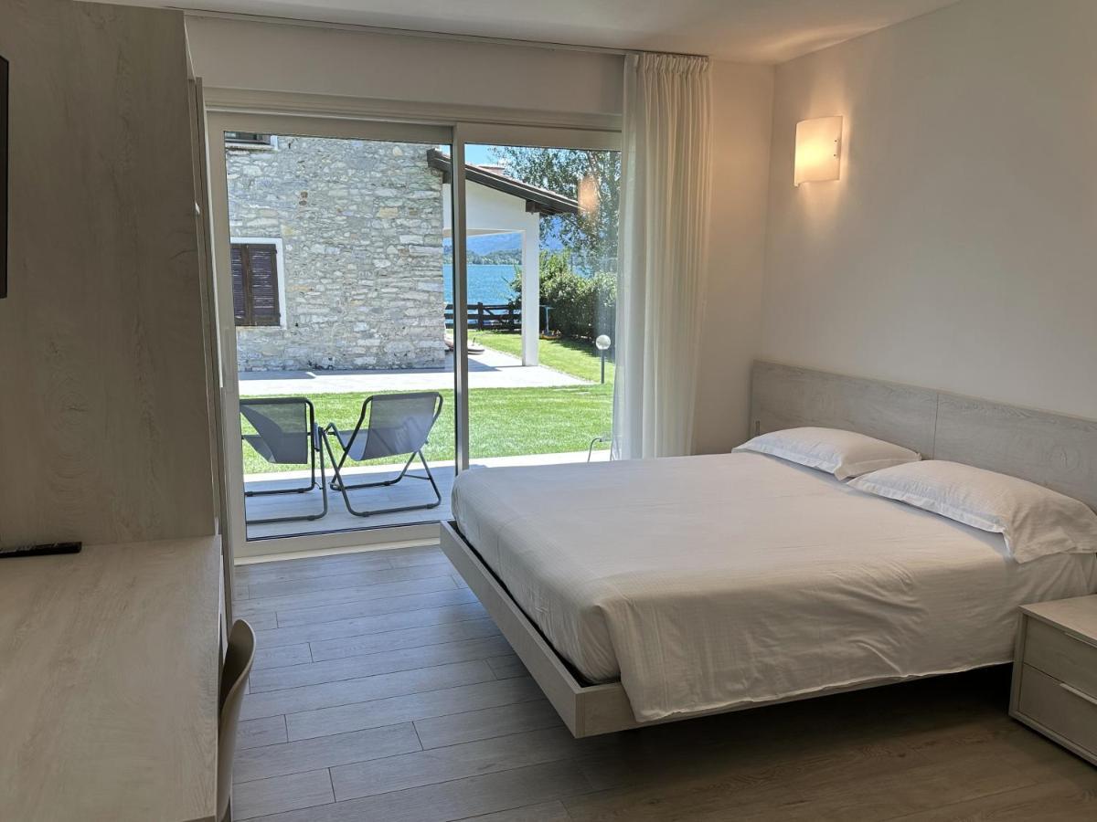 Resort Le Vele Suites And Apartments Domaso Buitenkant foto