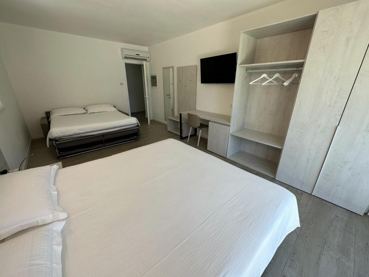 Resort Le Vele Suites And Apartments Domaso Buitenkant foto